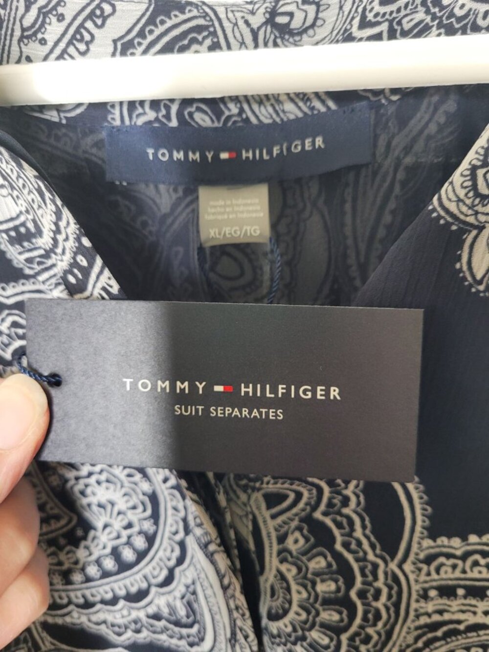 New Tommy Hilfiger Paisley Print XL Long Sleeve Blouse Top For Women - Picture 7 of 7